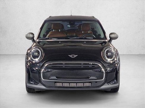 Used 2024 MINI Cooper 2-Door Hardtop w/ Signature Upholstery Package image 2
