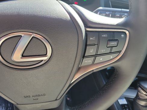 Used 2024 Lexus UX 250h FWD w/ Premium Package image 28