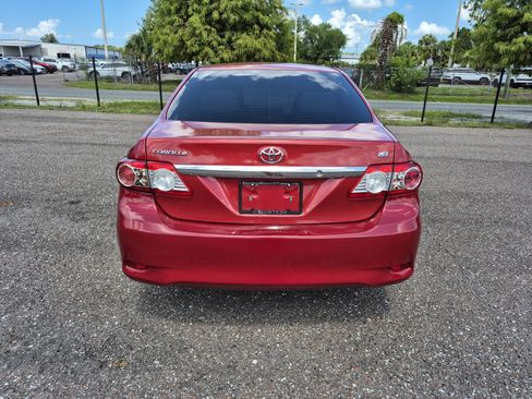 Used 2013 Toyota Corolla LE FWD image 7