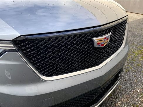 Used 2025 Cadillac XT6 Sport AWD/4WD image 31