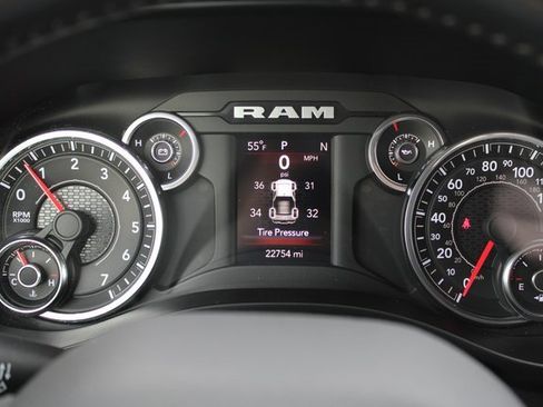 Used 2021 RAM 1500 Big Horn image 22