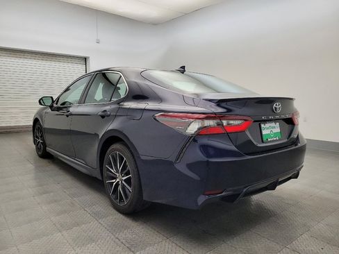 Used 2022 Toyota Camry SE image 5