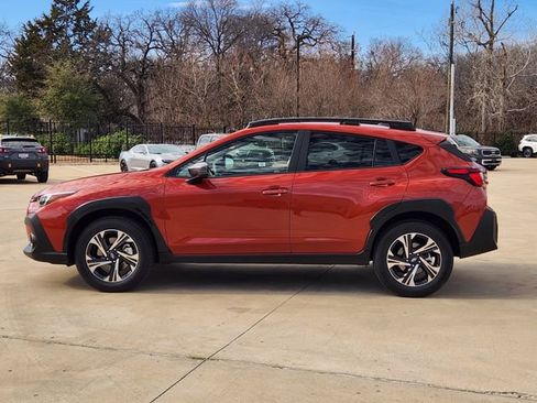 Certified 2025 Subaru Crosstrek 2.0i Premium image 4