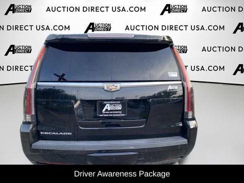 Used 2016 Cadillac Escalade Luxury AWD/4WD image 5
