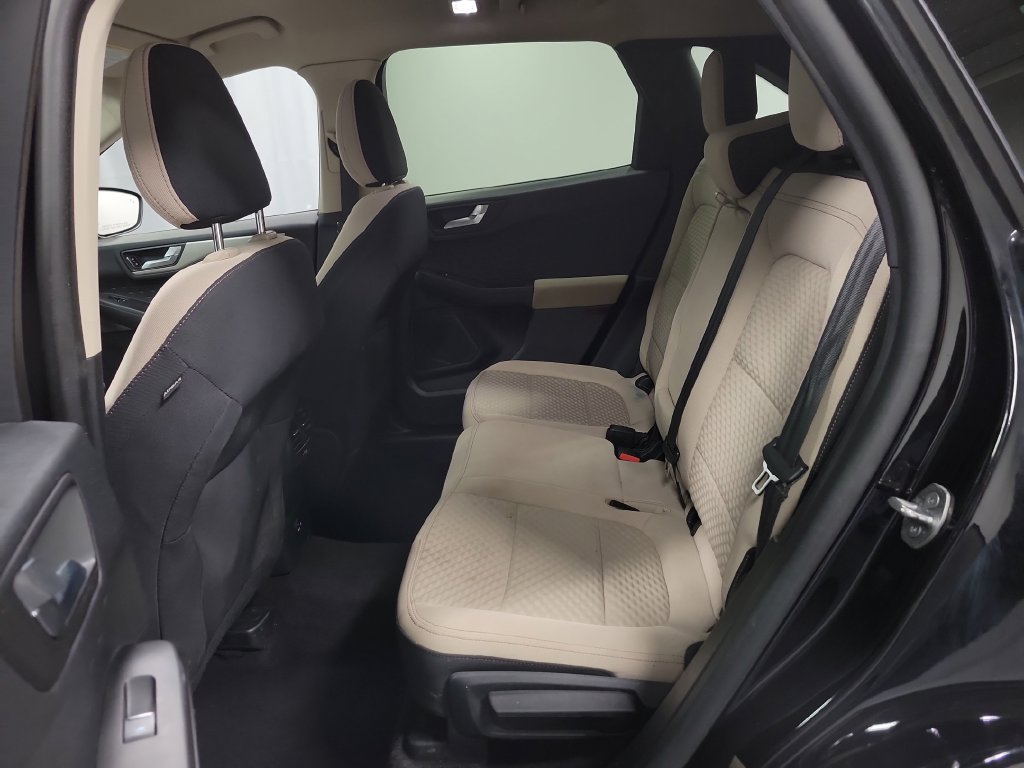 Used 2020 Ford Escape SE FWD image 26