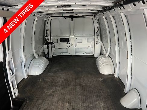 Used 2025 Chevrolet Express 2500 Extended w/ Driver Convenience Package RWD image 11