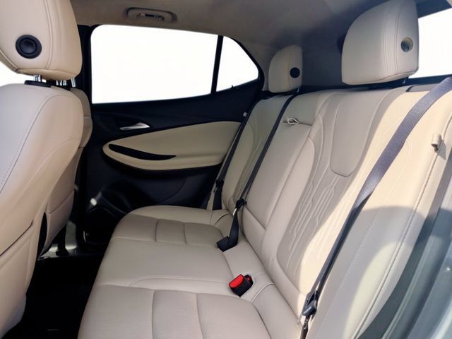 Used 2025 Buick Encore GX Avenir w/ Avenir Convenience Package FWD image 27