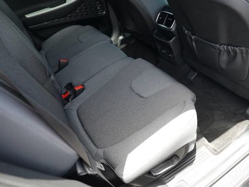 Used 2020 Hyundai Santa Fe SEL FWD image 16