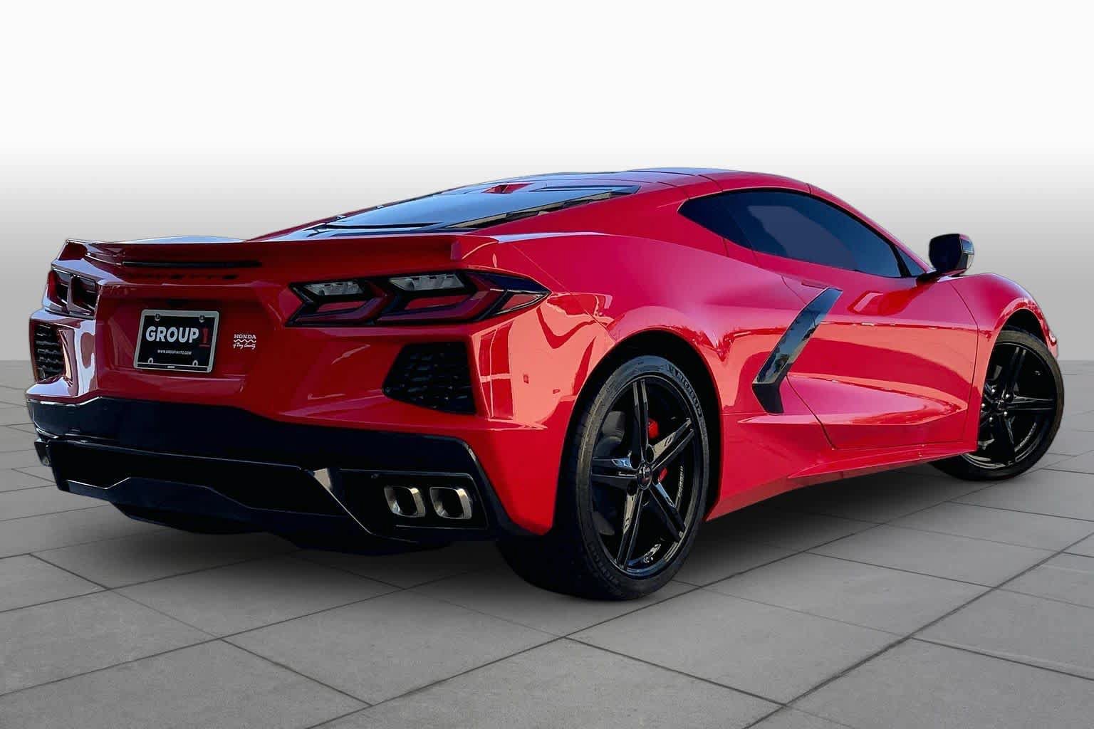 Used 2026 Chevrolet Corvette Stingray Coupe w/ 1LT RWD image 13