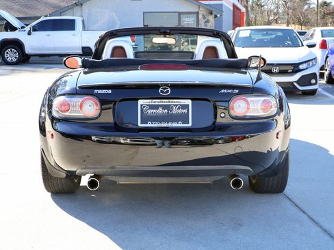 Used 2006 MAZDA MX-5 Miata Grand Touring w/ Suspension Pkg image 5