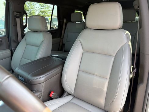 Used 2025 Chevrolet Tahoe LT AWD/4WD image 38