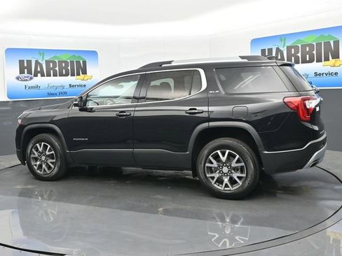 Used 2023 GMC Acadia SLE w/ Driver Convenience Package AWD/4WD image 3