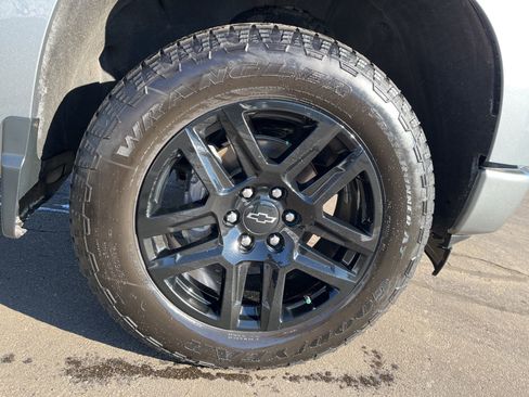 Certified 2024 Chevrolet Silverado 1500 RST w/ Convenience Package II image 13