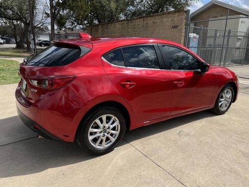 Used 2014 MAZDA MAZDA3 i Grand Touring image 12