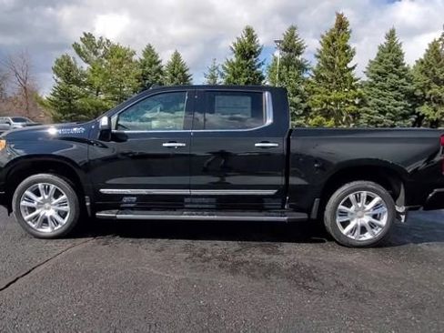 New 2026 Chevrolet Silverado 1500 High Country w/ High Country Premium Package AWD/4WD image 5