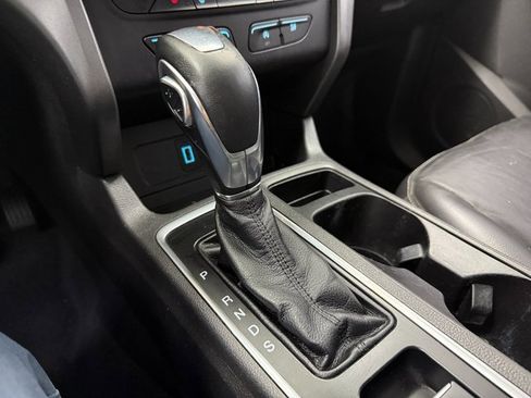 Used 2018 Ford Escape SEL image 19