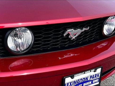 Used 2006 Ford Mustang GT Premium image 28