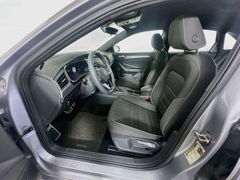 Used 2023 Volkswagen Jetta Sport FWD image 13
