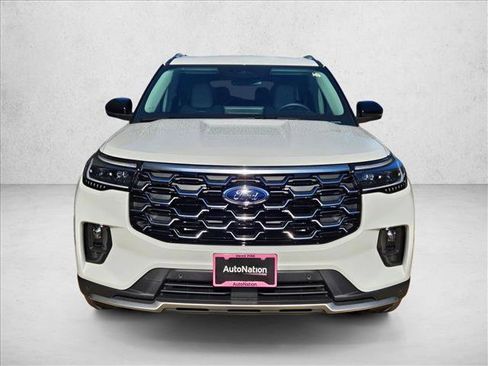 New 2026 Ford Explorer Platinum w/ LUX Leather Package image 6