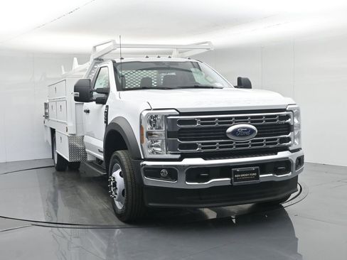 New 2025 Ford F550 2WD Regular Cab Super Duty image 55