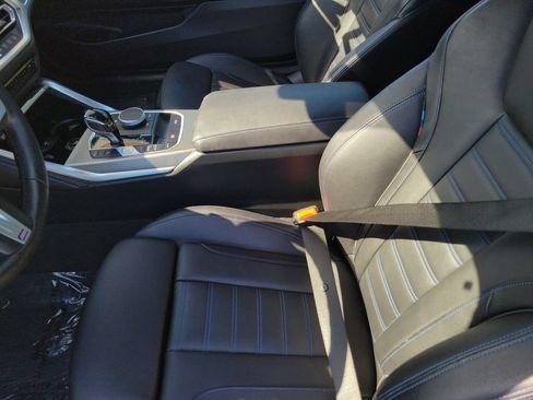 Used 2022 BMW M440i Convertible w/ Premium Package RWD image 17