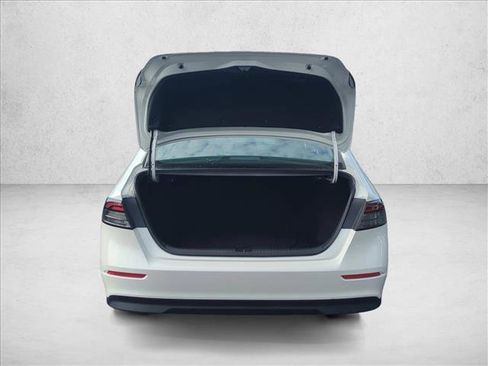 Used 2024 Honda Accord EX image 6