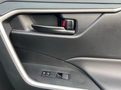 Used 2024 Toyota RAV4 LE image 12