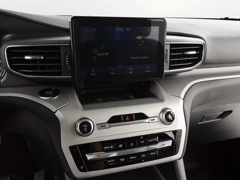 Used 2023 Ford Explorer XLT w/ Equipment Group 202A image 22