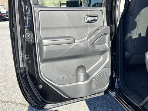 New 2026 Nissan Frontier SV image 16