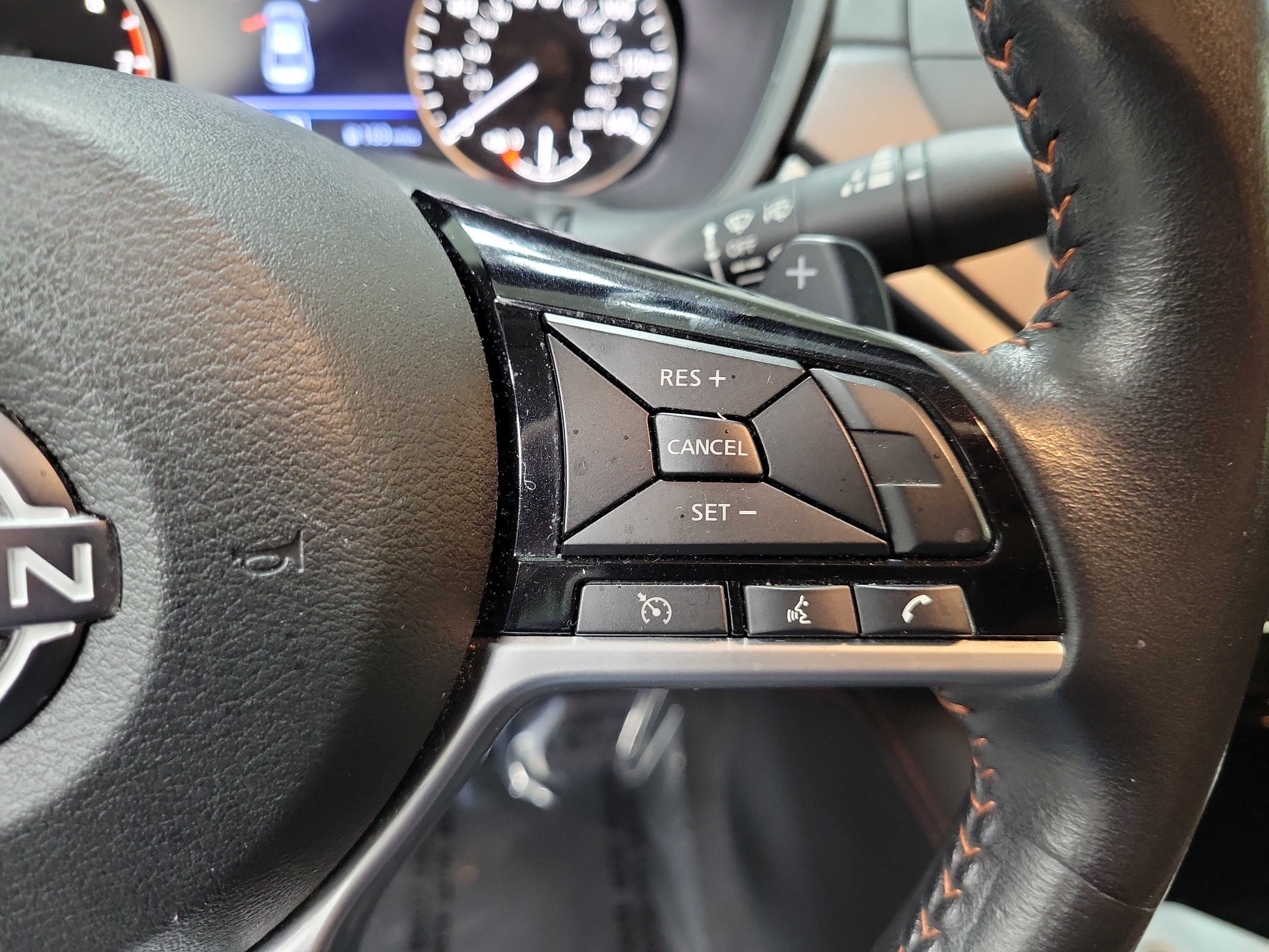 Used 2024 Nissan Altima 2.5 SR FWD image 25