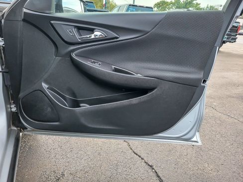 Certified 2022 Chevrolet Malibu LS image 18