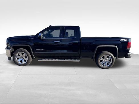 Used 2018 GMC Sierra 1500 SLT w/ SLT Premium Package image 8