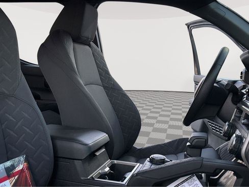 New 2026 Toyota Tacoma SR5 AWD/4WD image 5
