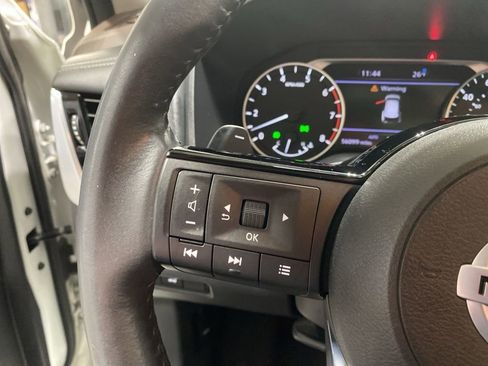 Used 2021 Nissan Rogue SL w/ Premium Package image 24