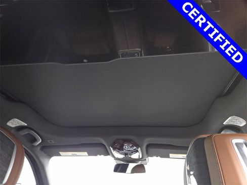 Certified 2024 BMW 760i xDrive w/ Executive Package image 17