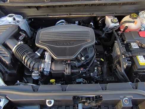 Used 2023 GMC Acadia AT4 w/ Technology Package image 24