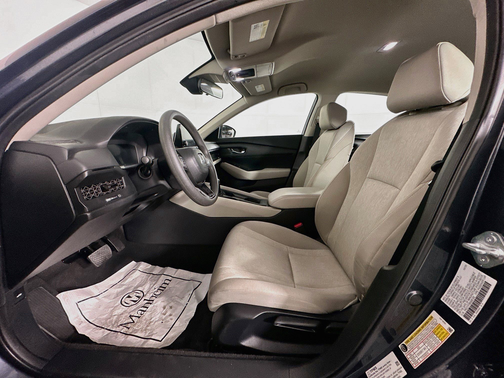 Used 2025 Honda Accord LX image 13