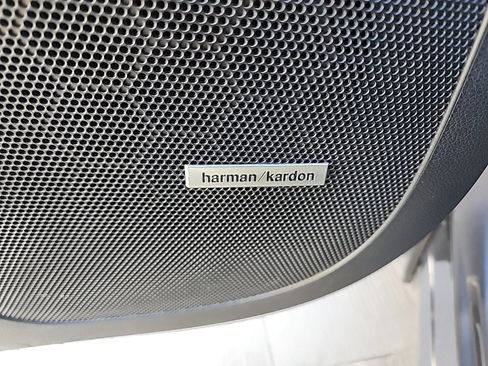 Used 2023 Subaru Ascent Touring image 31