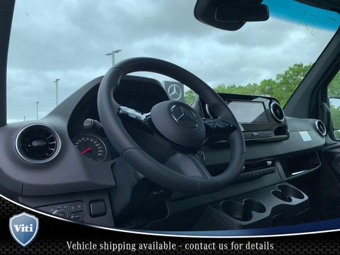 New 2025 Mercedes-Benz Sprinter 2500 image 14