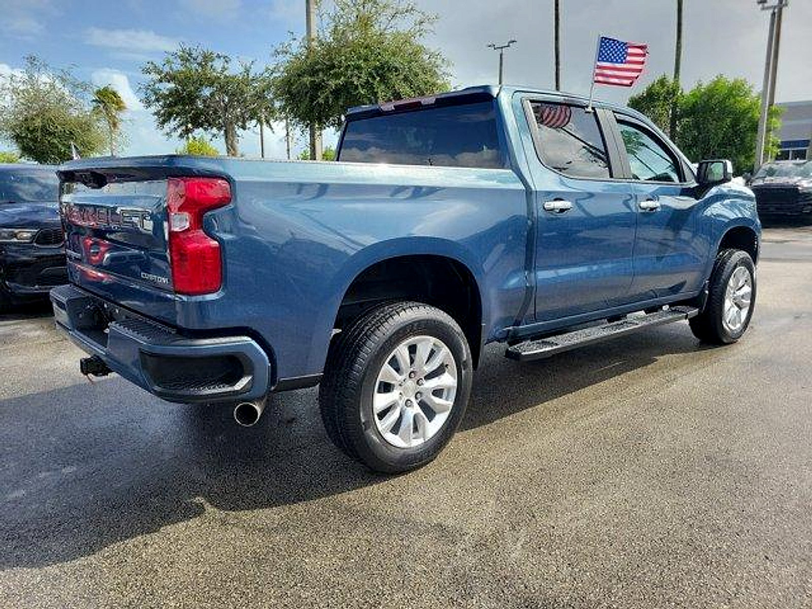 Used 2024 Chevrolet Silverado 1500 Custom RWD image 7