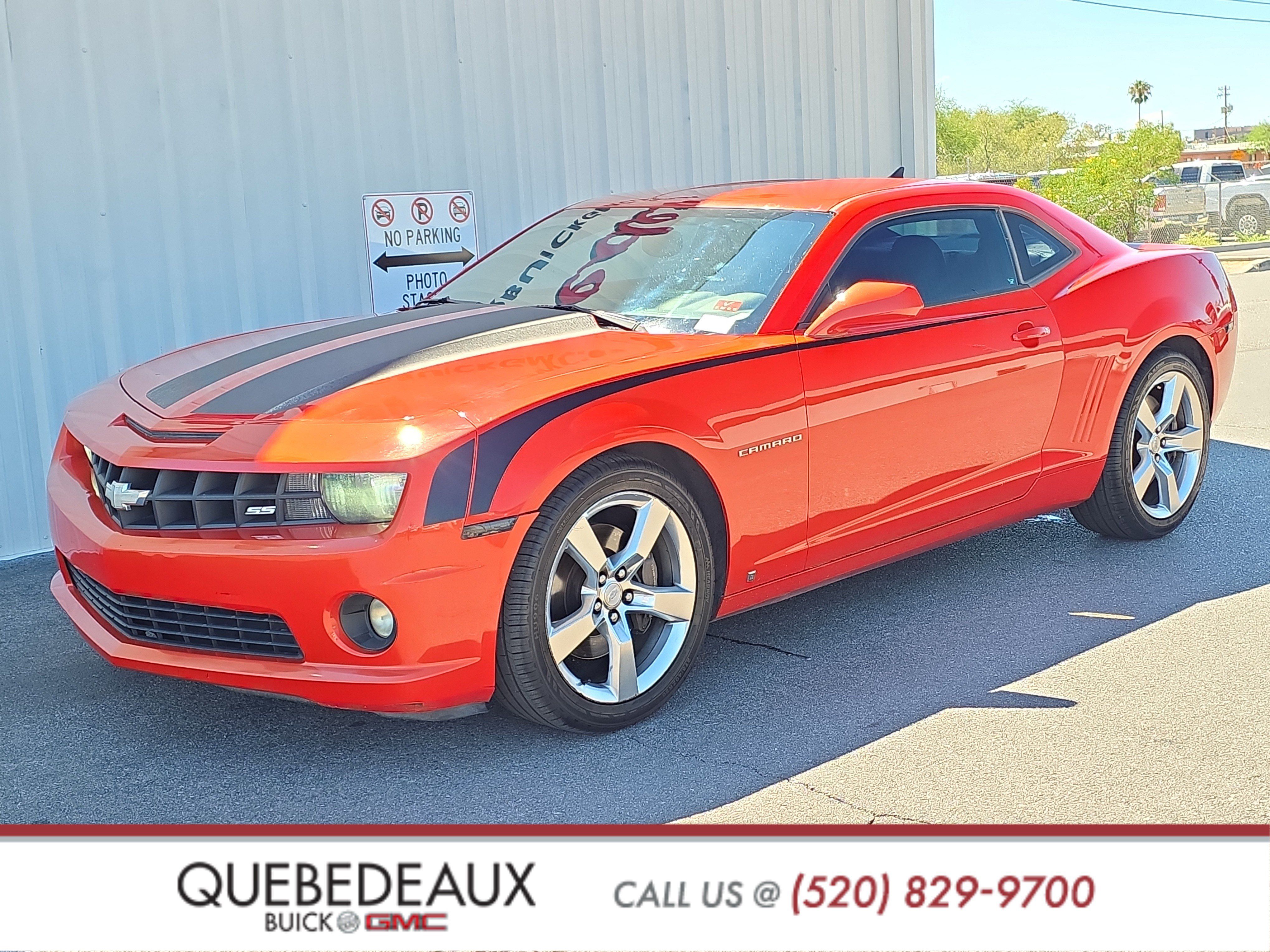 Used 2010 Chevrolet Camaro SS RWD image 3