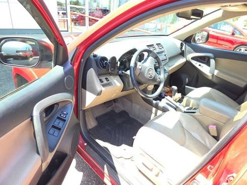 Used 2012 Toyota RAV4 Limited w/ Premium Plus Value Pkg AWD/4WD image 6