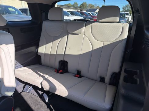 Used 2021 Hyundai Palisade SEL w/ Premium Package image 27