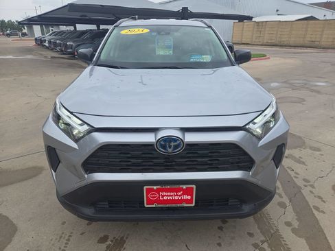 Used 2023 Toyota RAV4 LE AWD/4WD image 8