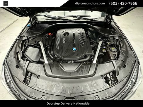 Used 2018 BMW 740i image 51