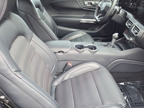 Used 2024 Ford Mustang GT Premium RWD image 6