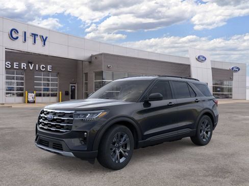 New 2026 Ford Explorer Active AWD/4WD image 4