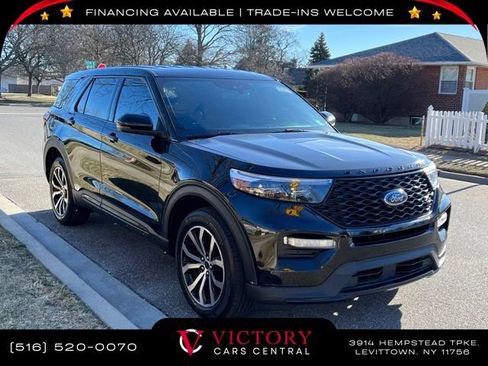 Used 2021 Ford Explorer ST image 3
