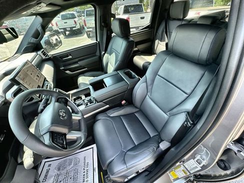 New 2024 Toyota Tundra Platinum image 21