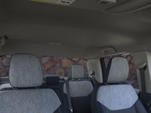 New 2025 Ford Maverick XLT image 12